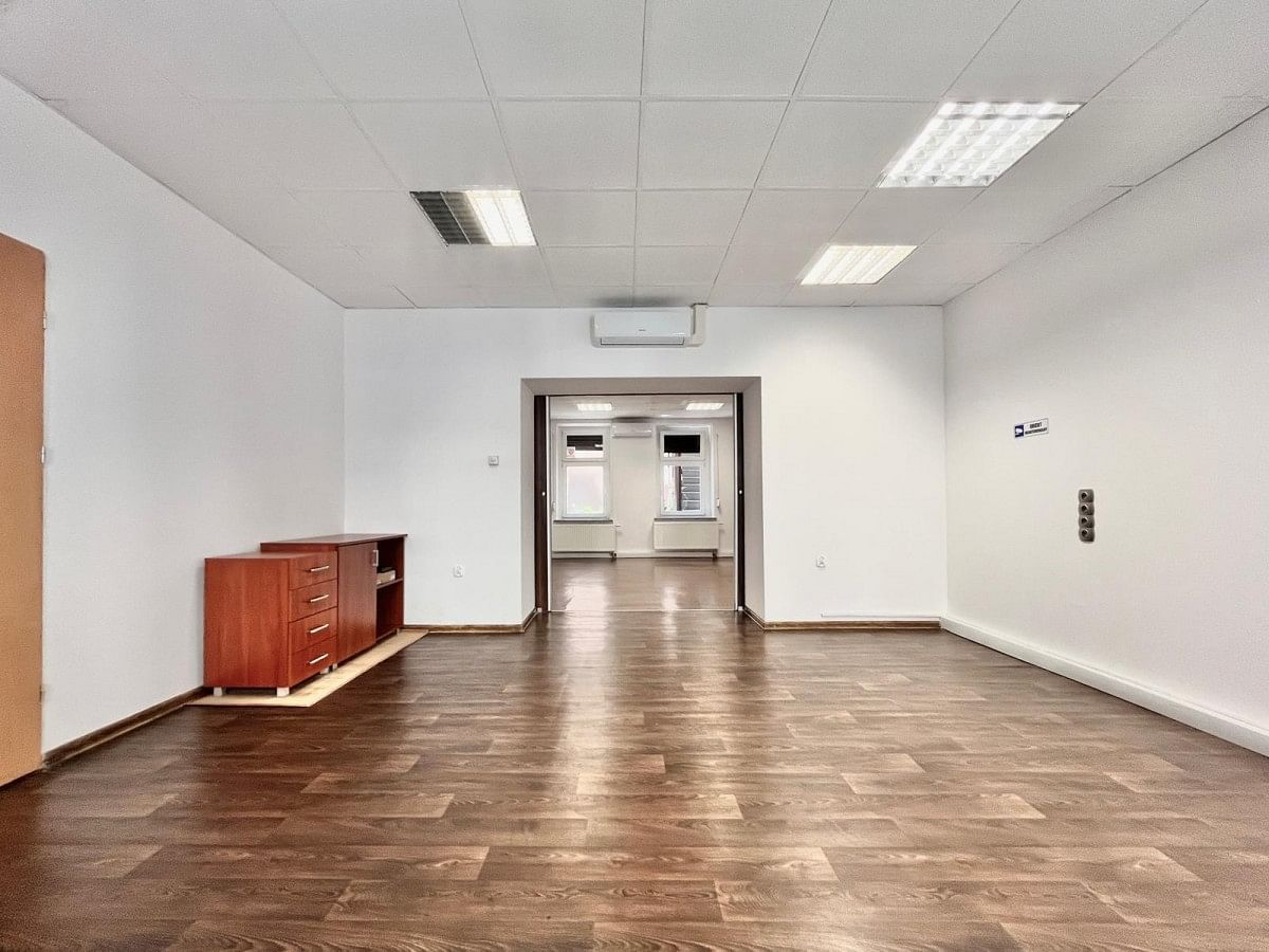 Lokal użytkowy  pokojowe na Wynajem