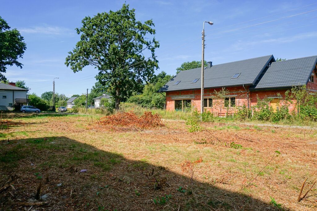 Działka  pokojowe na Sprzedaż