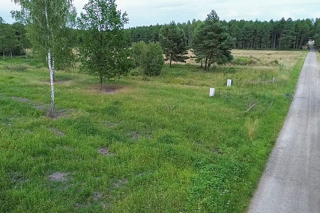 Działka  pokojowe na Sprzedaż