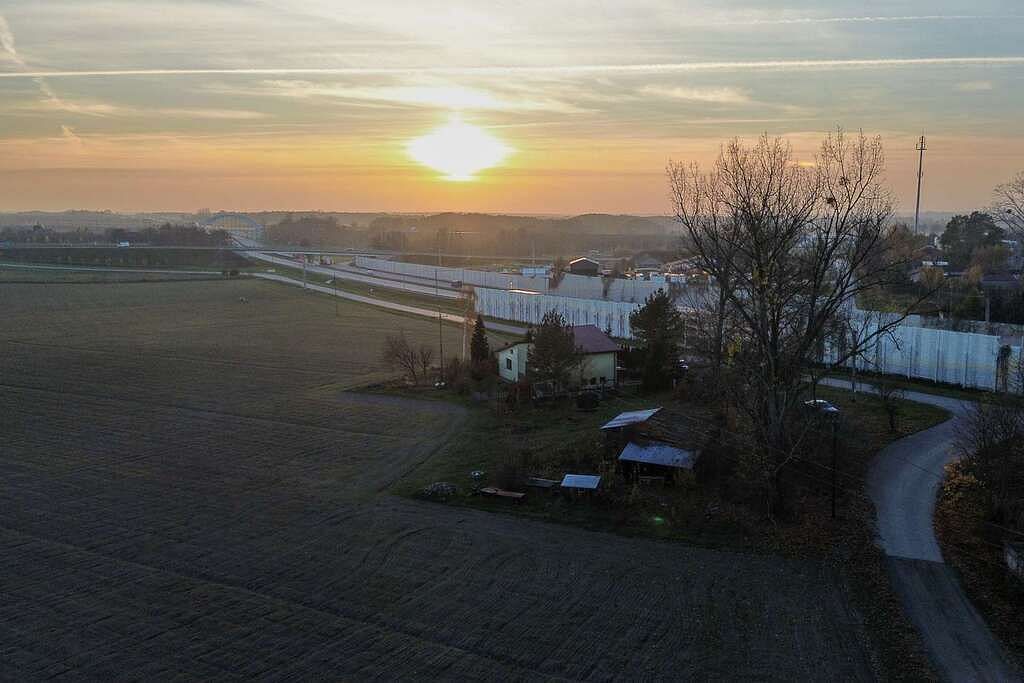 Dom 4 pokojowe na Sprzedaż