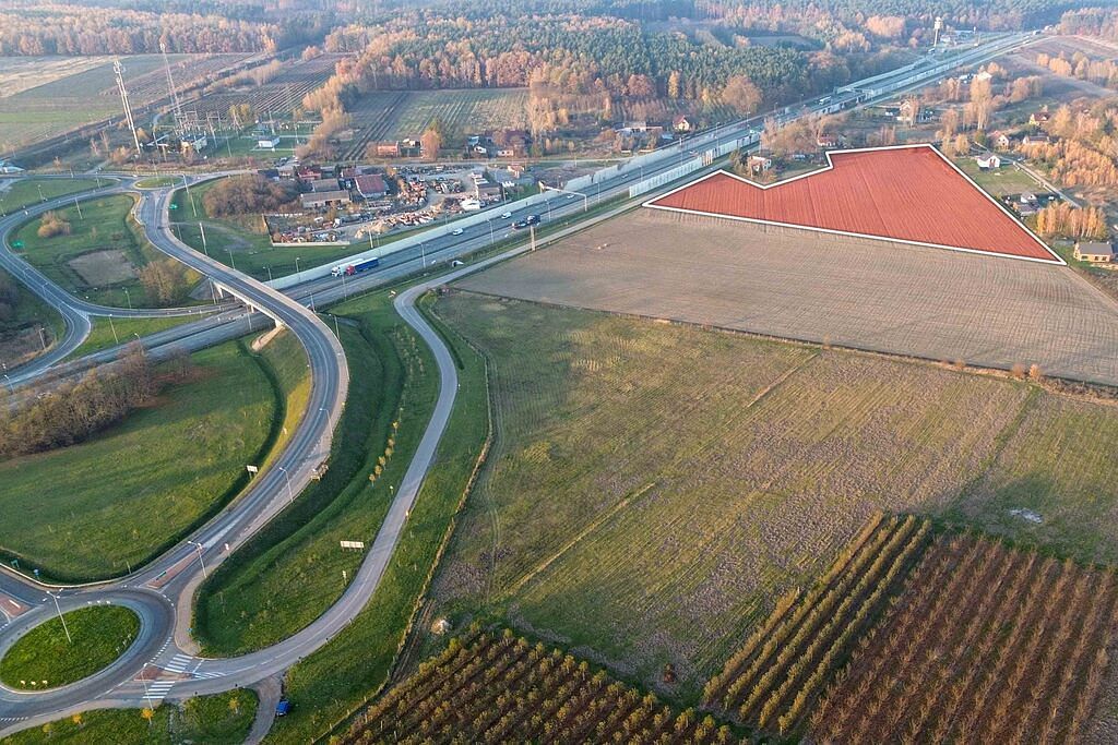 Działka  pokojowe na Sprzedaż