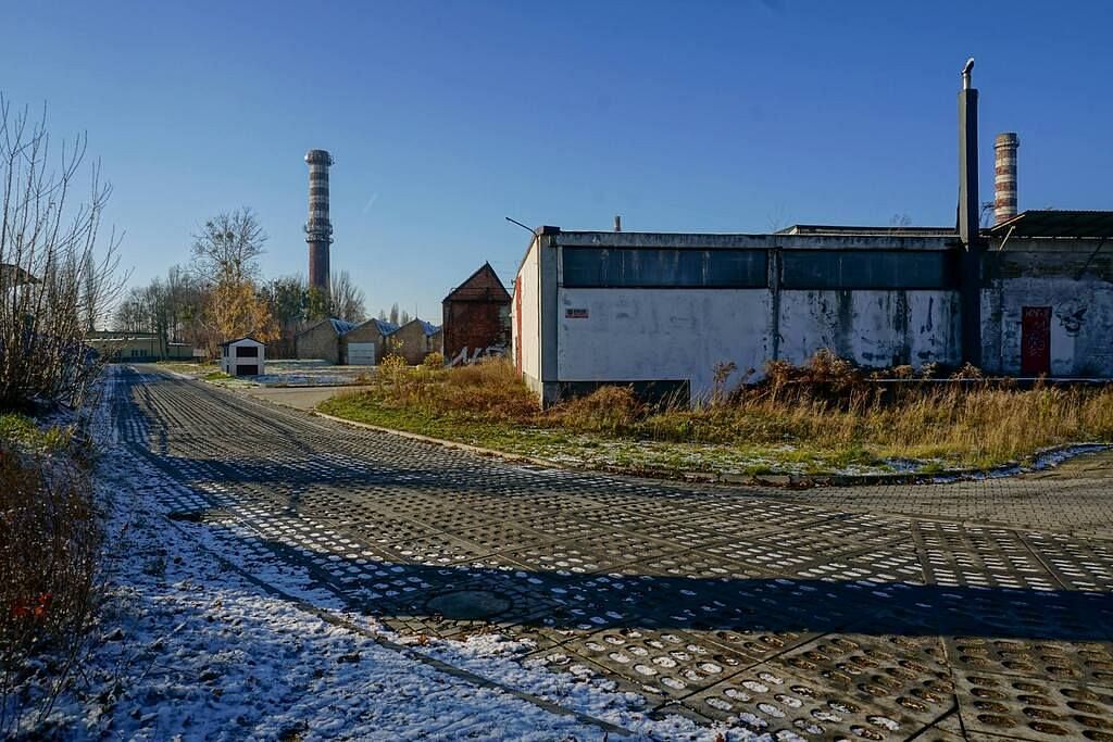 Lokal użytkowy  pokojowe na Sprzedaż