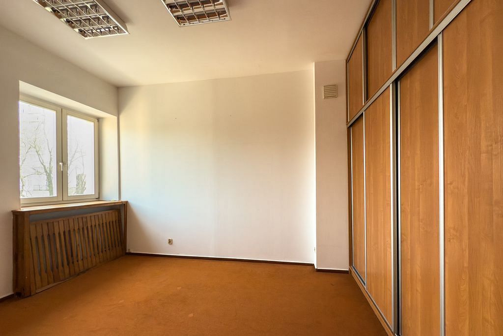 Lokal użytkowy  pokojowe na Wynajem