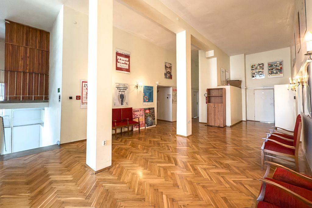 Lokal użytkowy  pokojowe na Wynajem