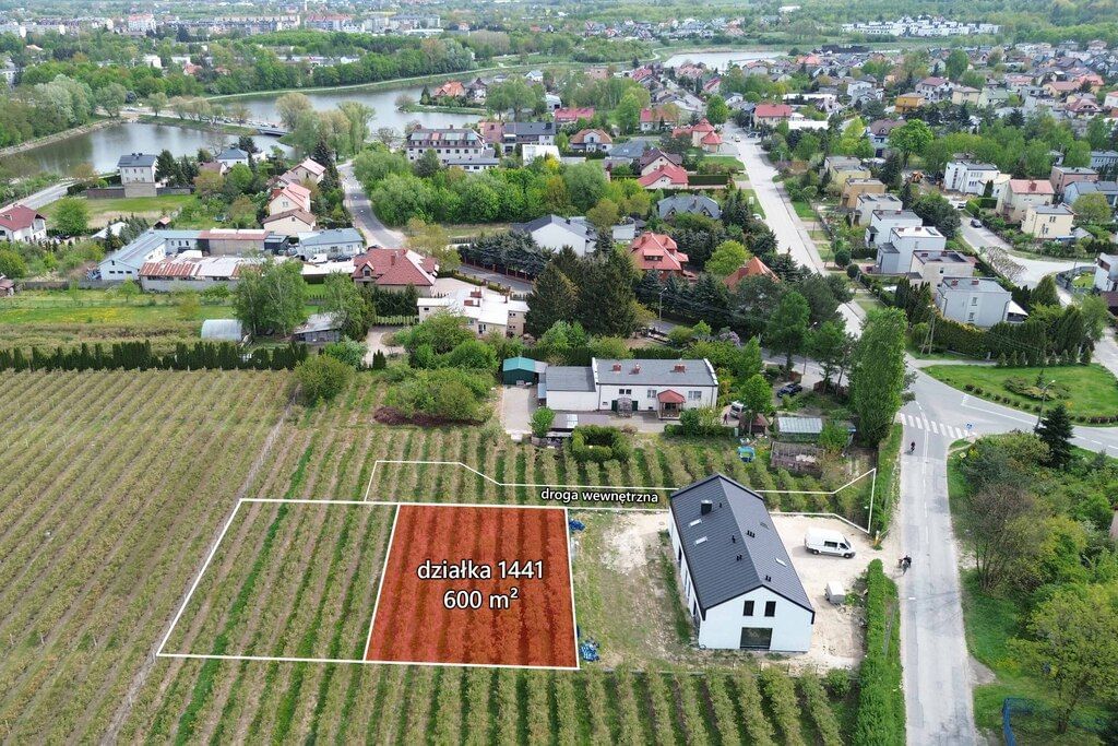 Działka  pokojowe na Sprzedaż