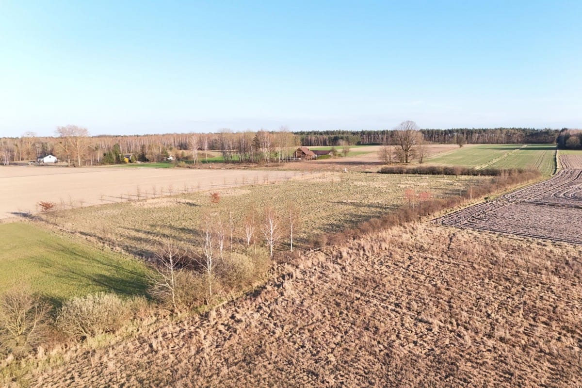 Działka  pokojowe na Sprzedaż