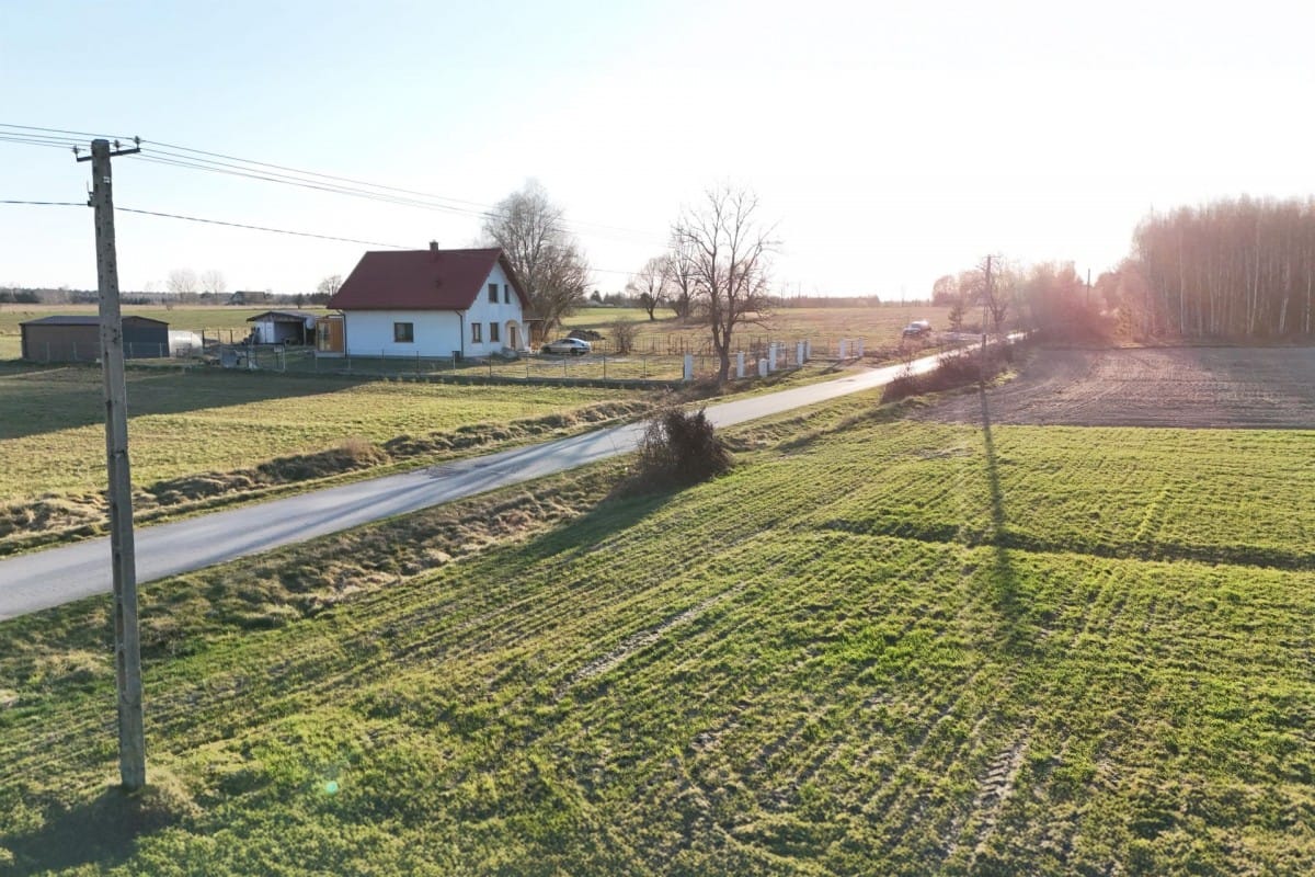 Działka  pokojowe na Sprzedaż