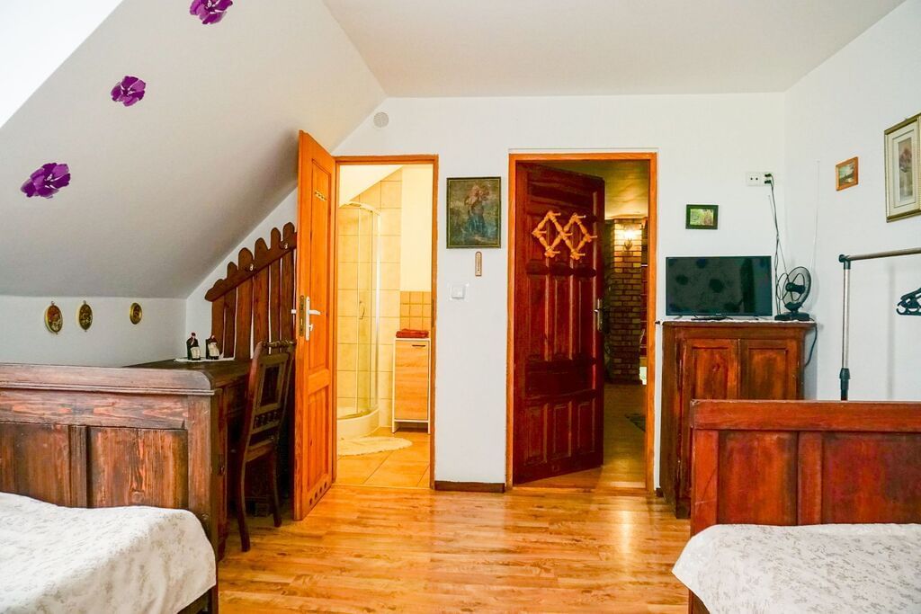 Lokal użytkowy  pokojowe na Sprzedaż