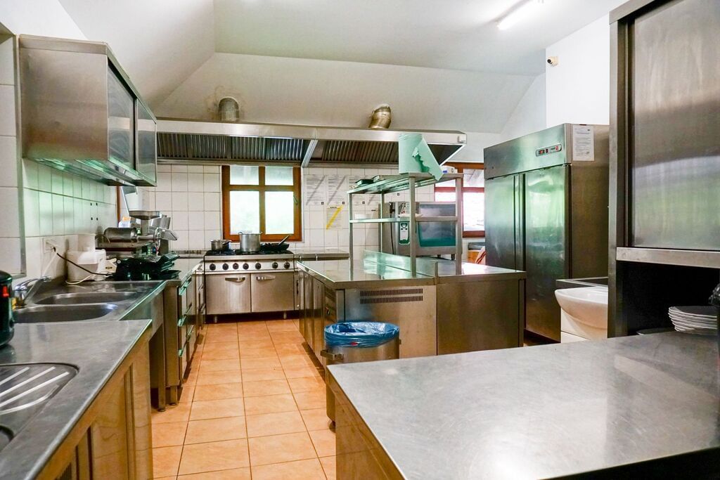 Lokal użytkowy  pokojowe na Sprzedaż