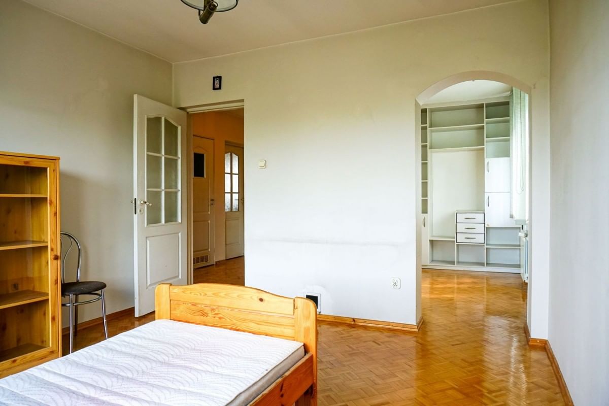Dom 5 pokojowe na Sprzedaż