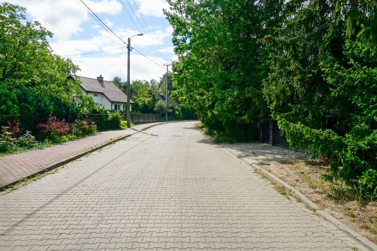 Działka  pokojowe na Sprzedaż