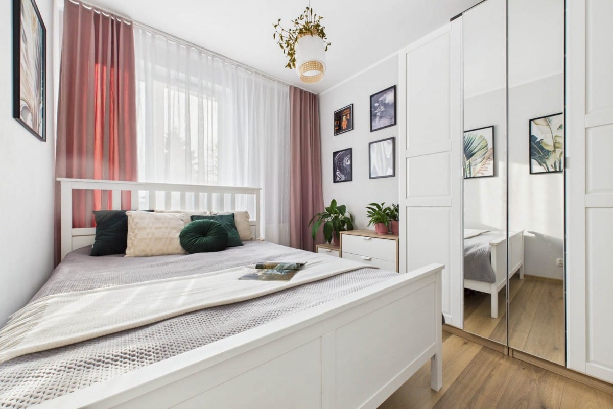 Mieszkanie 4 pokojowe na Sprzedaż