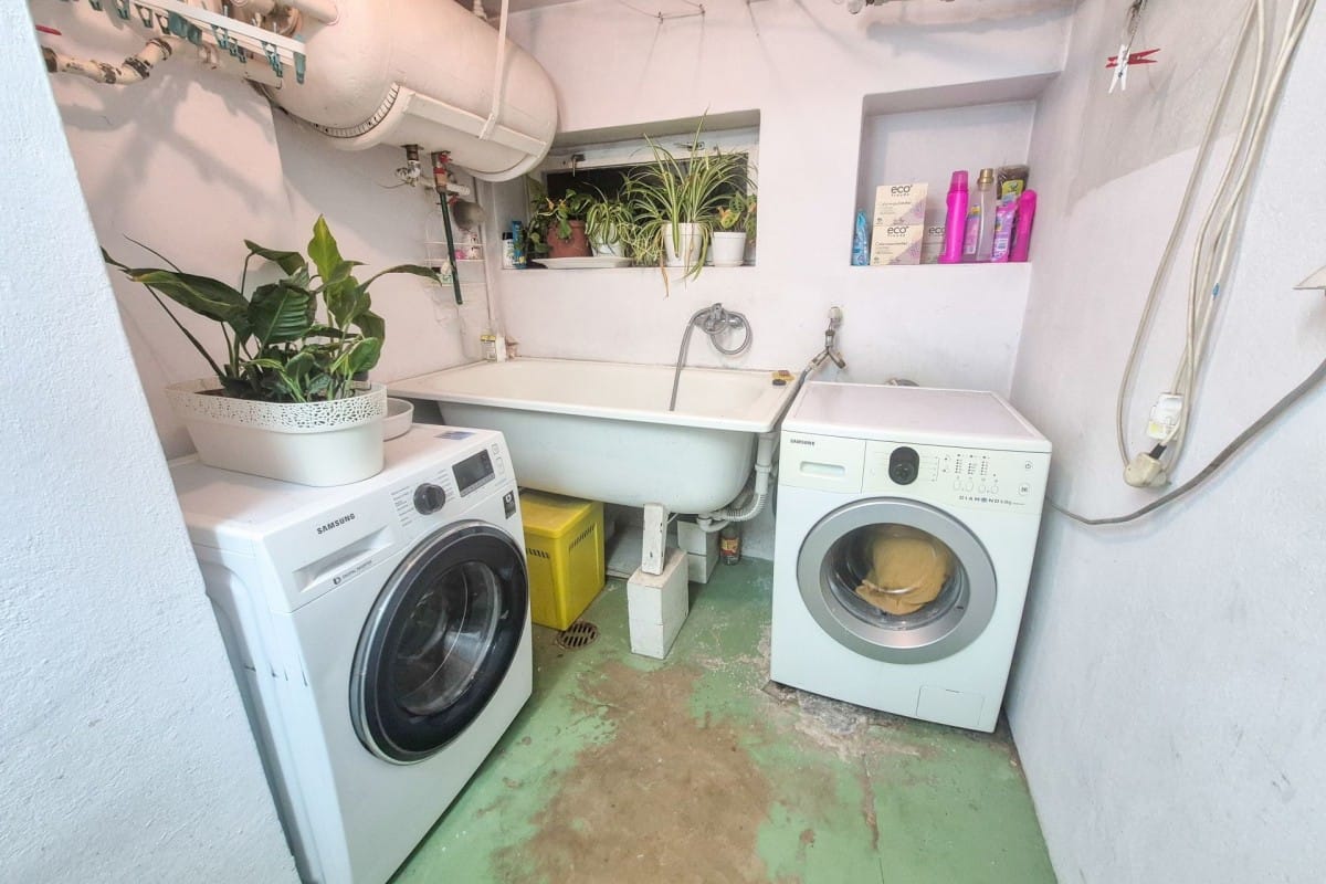 Dom 5 pokojowe na Sprzedaż