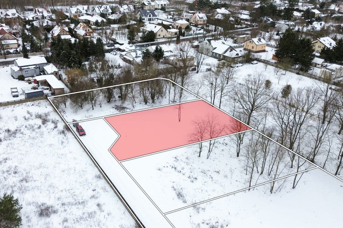 Działka  pokojowe na Sprzedaż