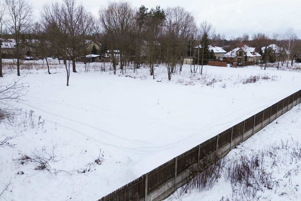 Działka  pokojowe na Sprzedaż