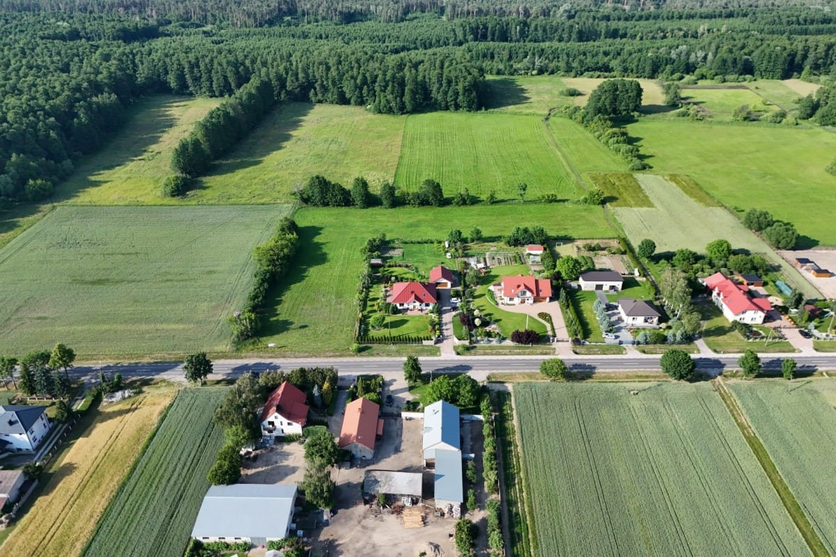 Działka  pokojowe na Sprzedaż
