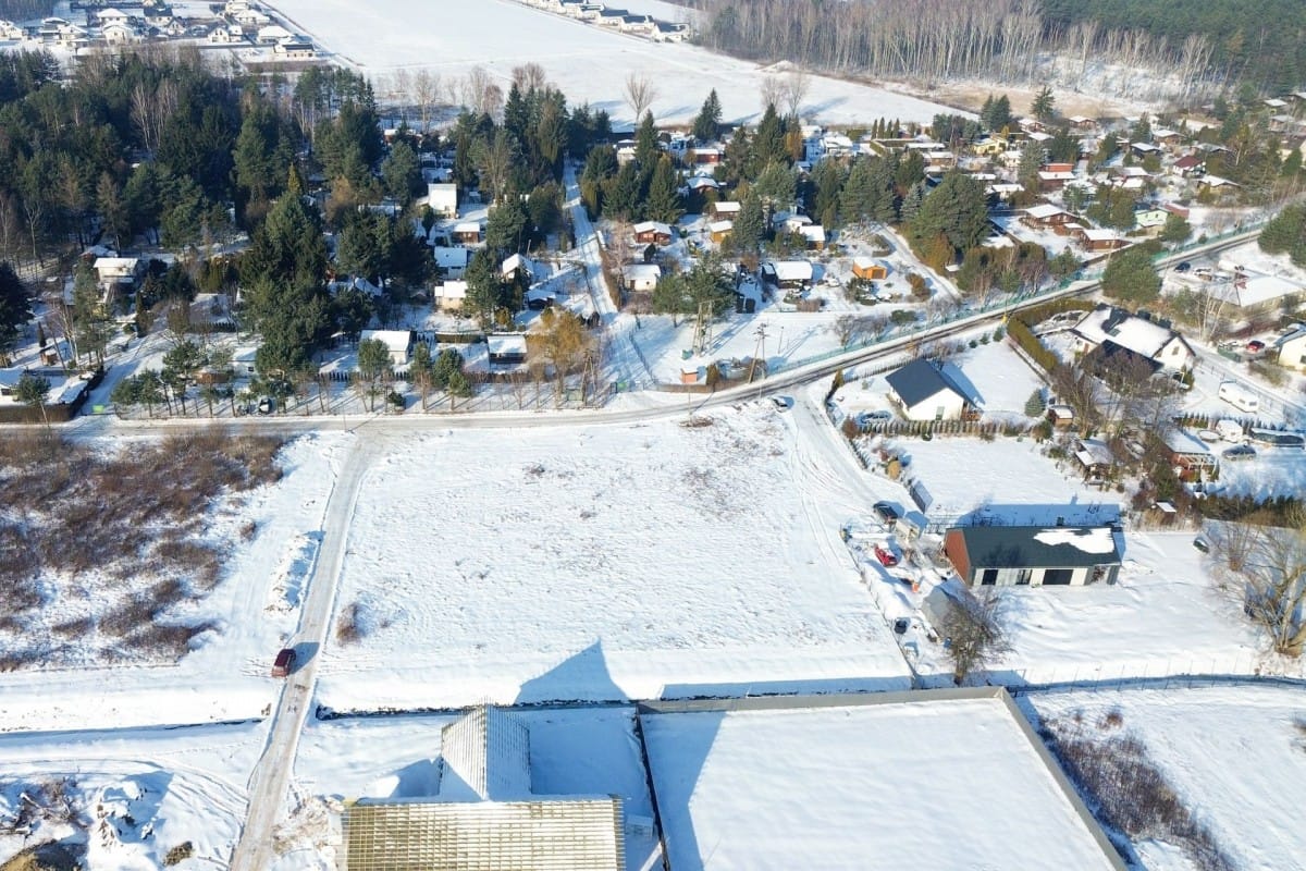 Działka  pokojowe na Sprzedaż