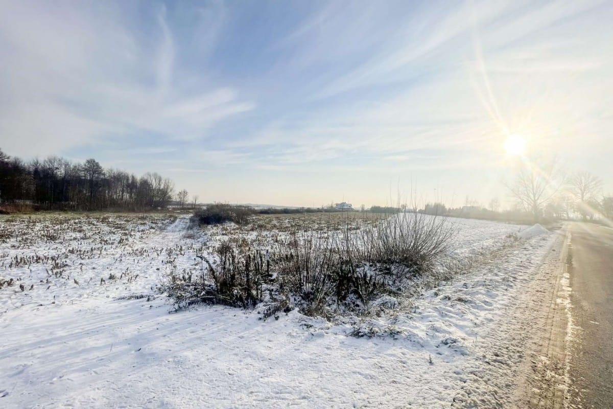 Działka  pokojowe na Sprzedaż