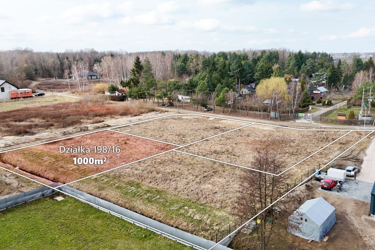 Działka  pokojowe na Sprzedaż