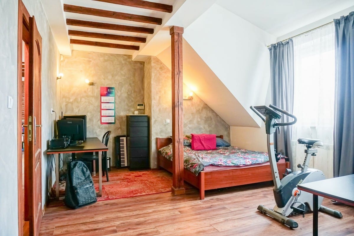 Dom 4 pokojowe na Sprzedaż