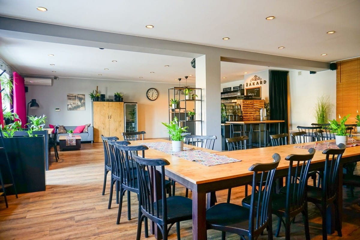 Dom 4 pokojowe na Sprzedaż