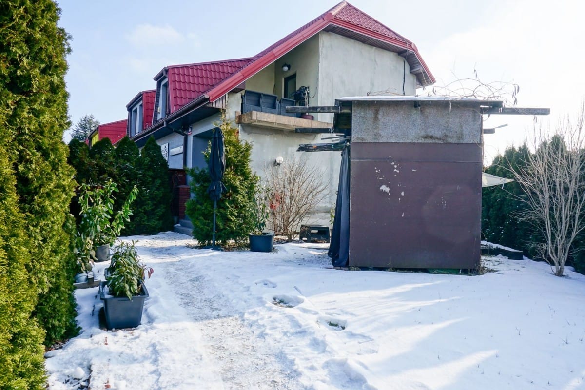 Dom 4 pokojowe na Sprzedaż