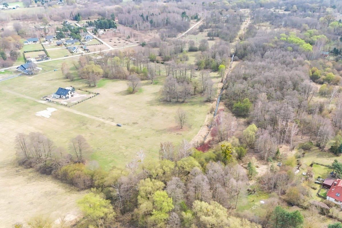 Działka  pokojowe na Sprzedaż