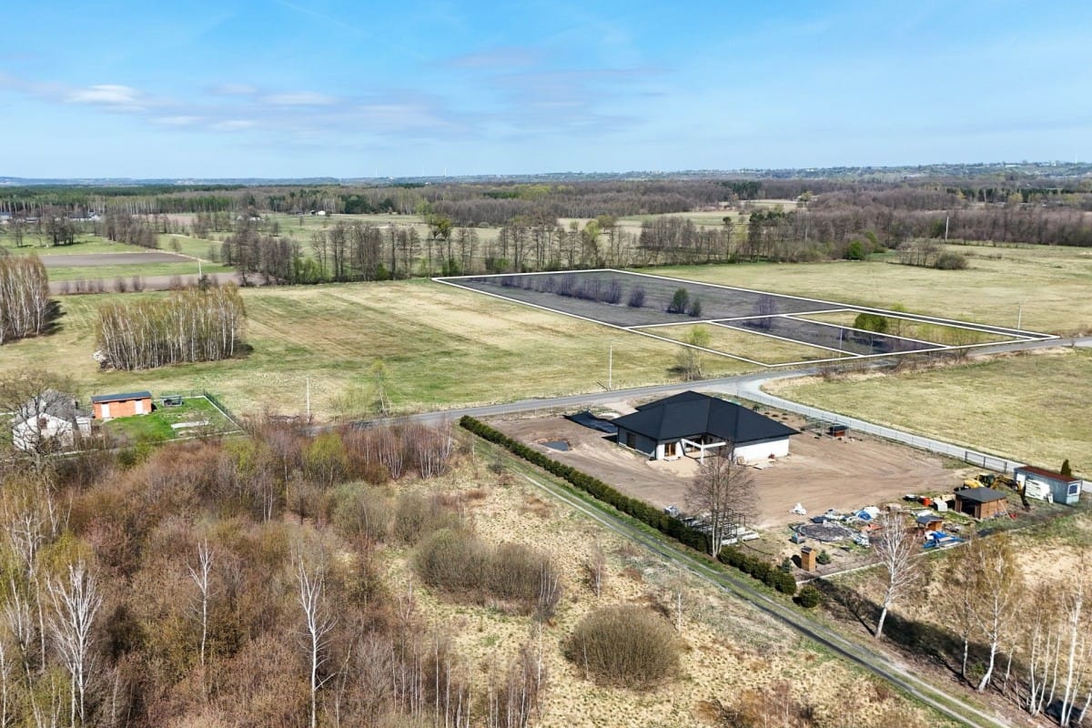 Działka  pokojowe na Sprzedaż