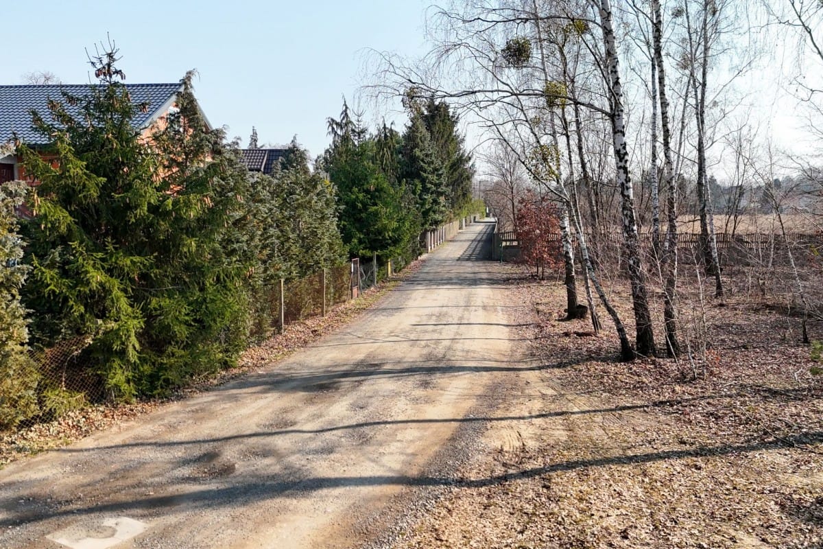 Działka  pokojowe na Sprzedaż
