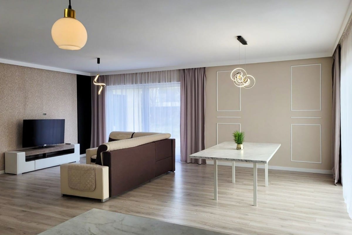 Dom 5 pokojowe na Wynajem