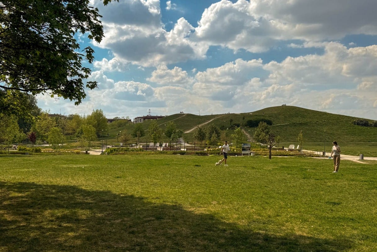 Mieszkanie 5 pokojowe na Sprzedaż