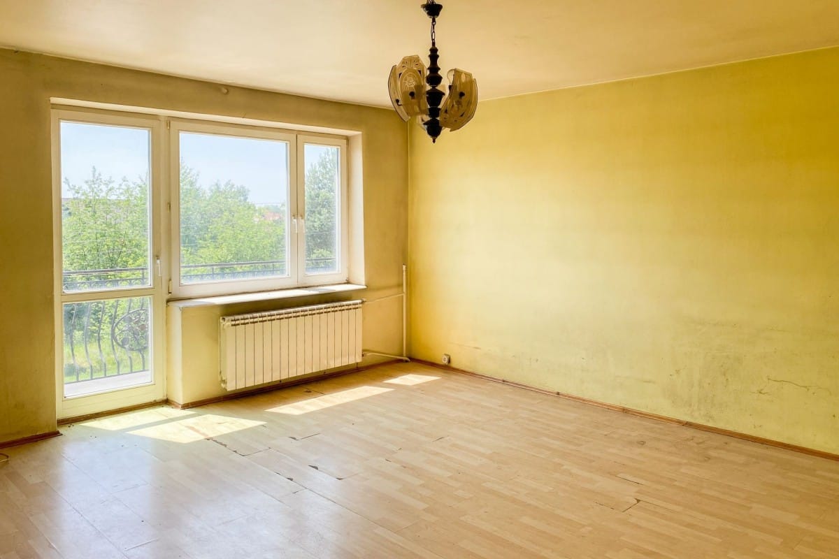 Dom 6 pokojowe na Sprzedaż