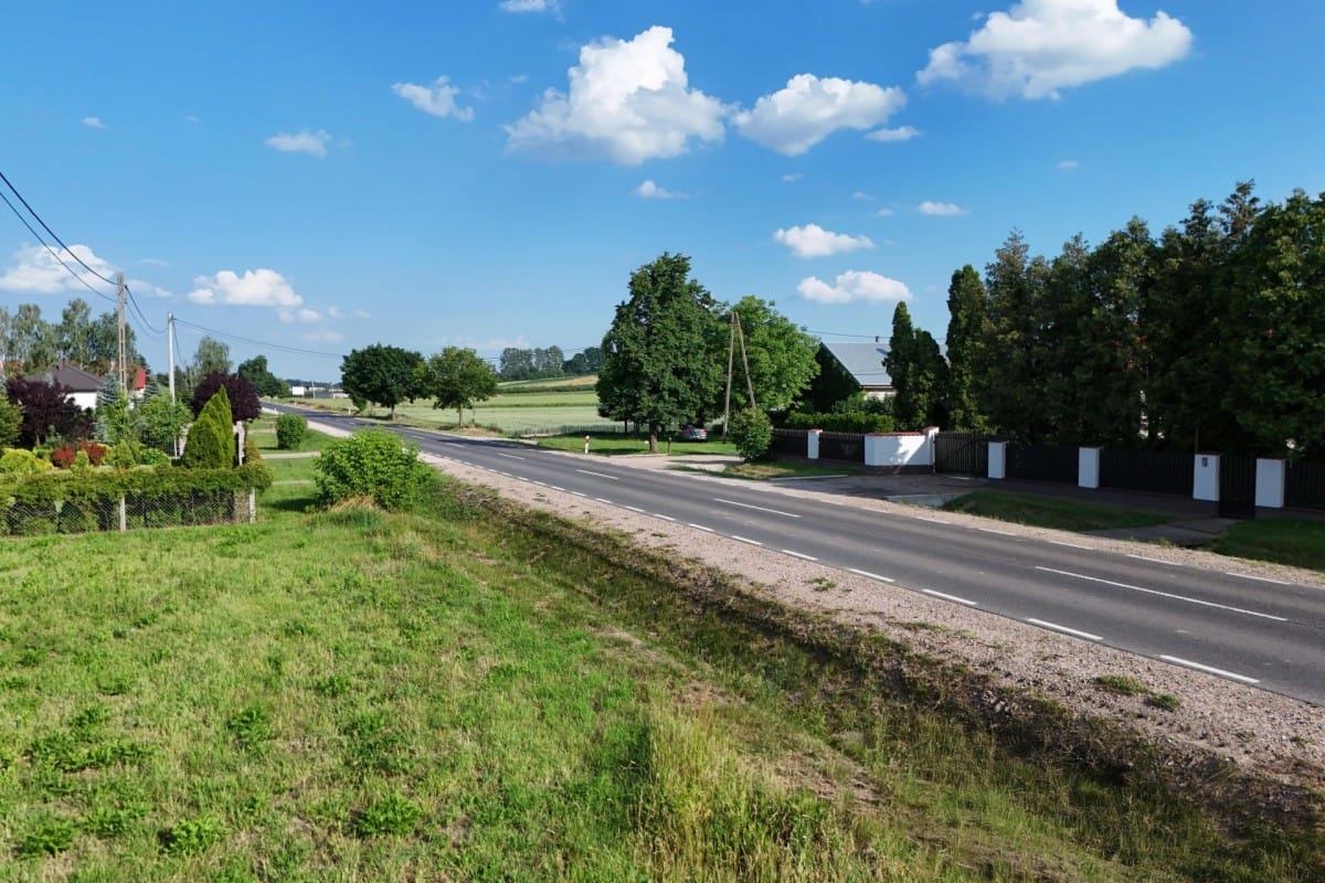 Działka  pokojowe na Sprzedaż