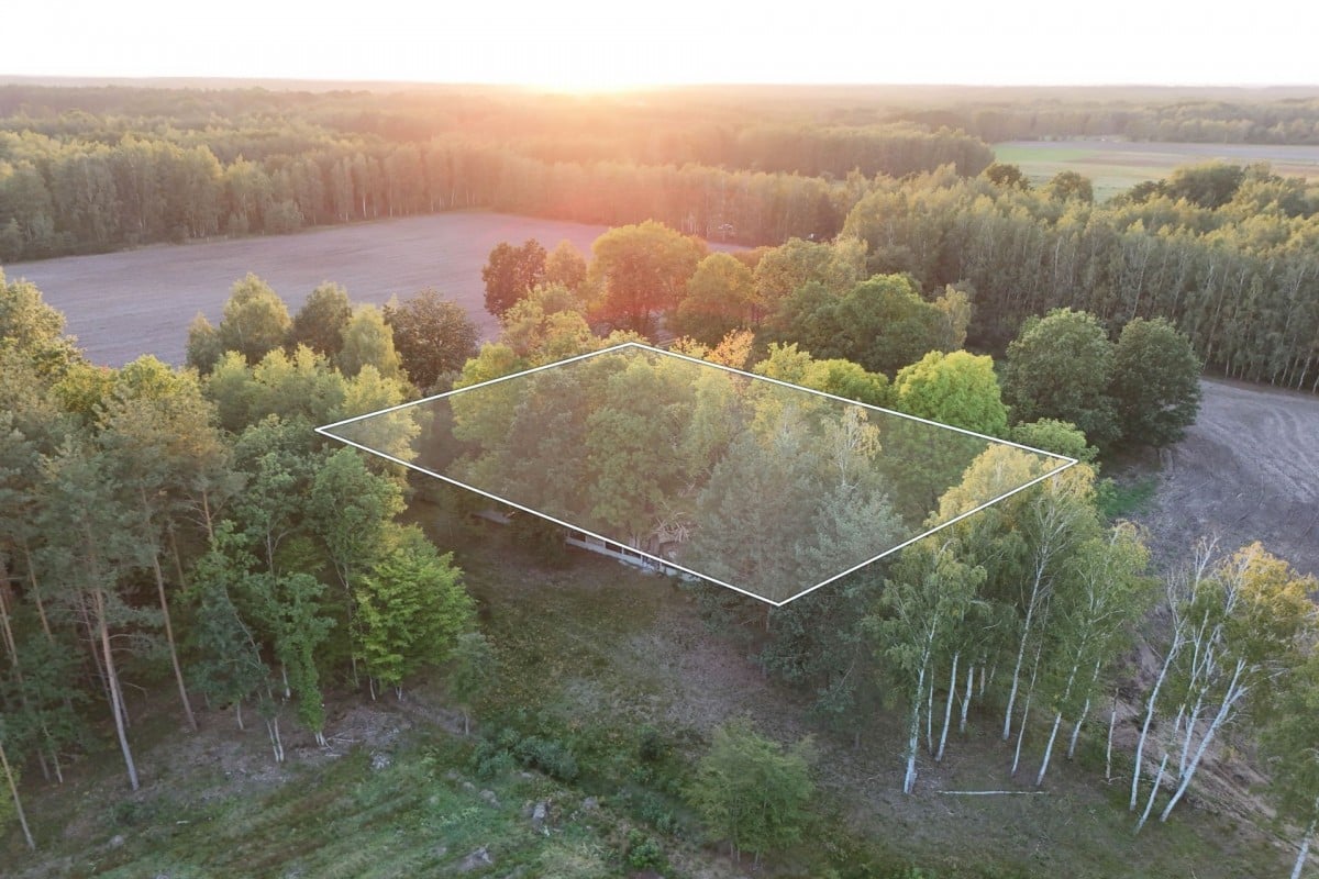 Działka  pokojowe na Sprzedaż