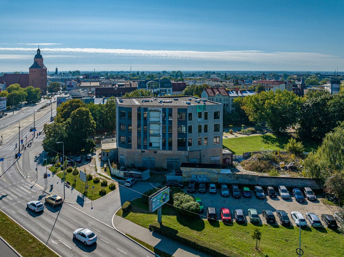 Lokal użytkowy  pokojowe na Sprzedaż