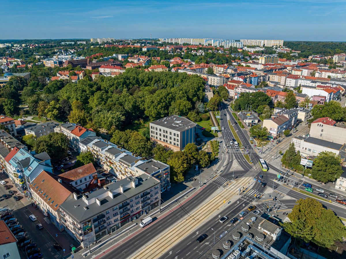 Lokal użytkowy  pokojowe na Sprzedaż