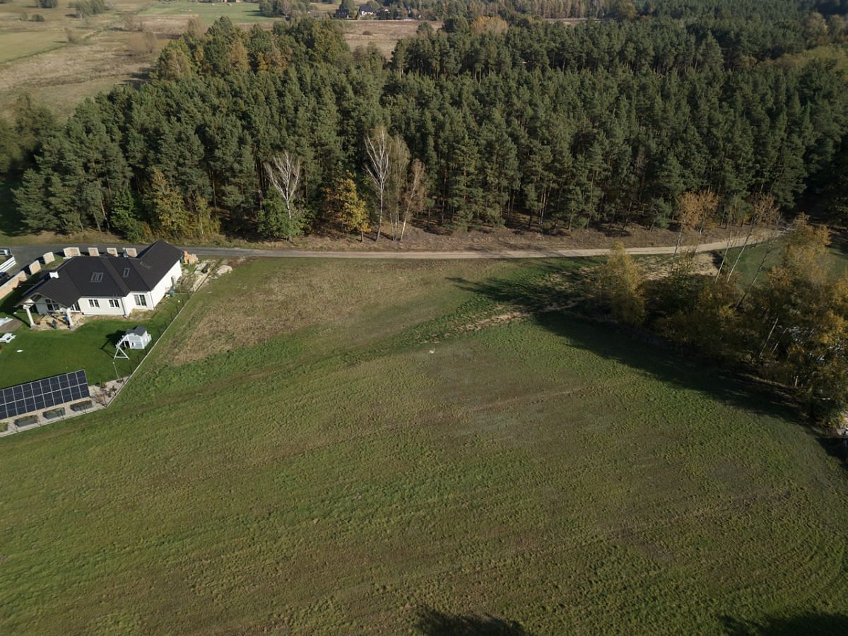 Działka  pokojowe na Sprzedaż