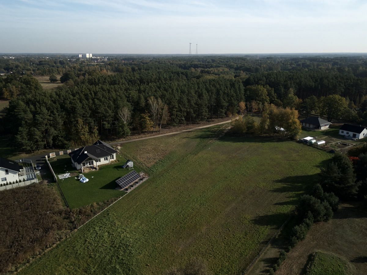 Działka  pokojowe na Sprzedaż