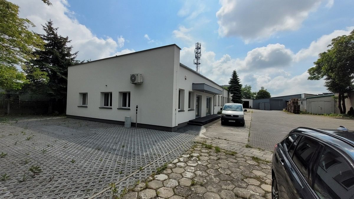 Lokal użytkowy  pokojowe na Sprzedaż