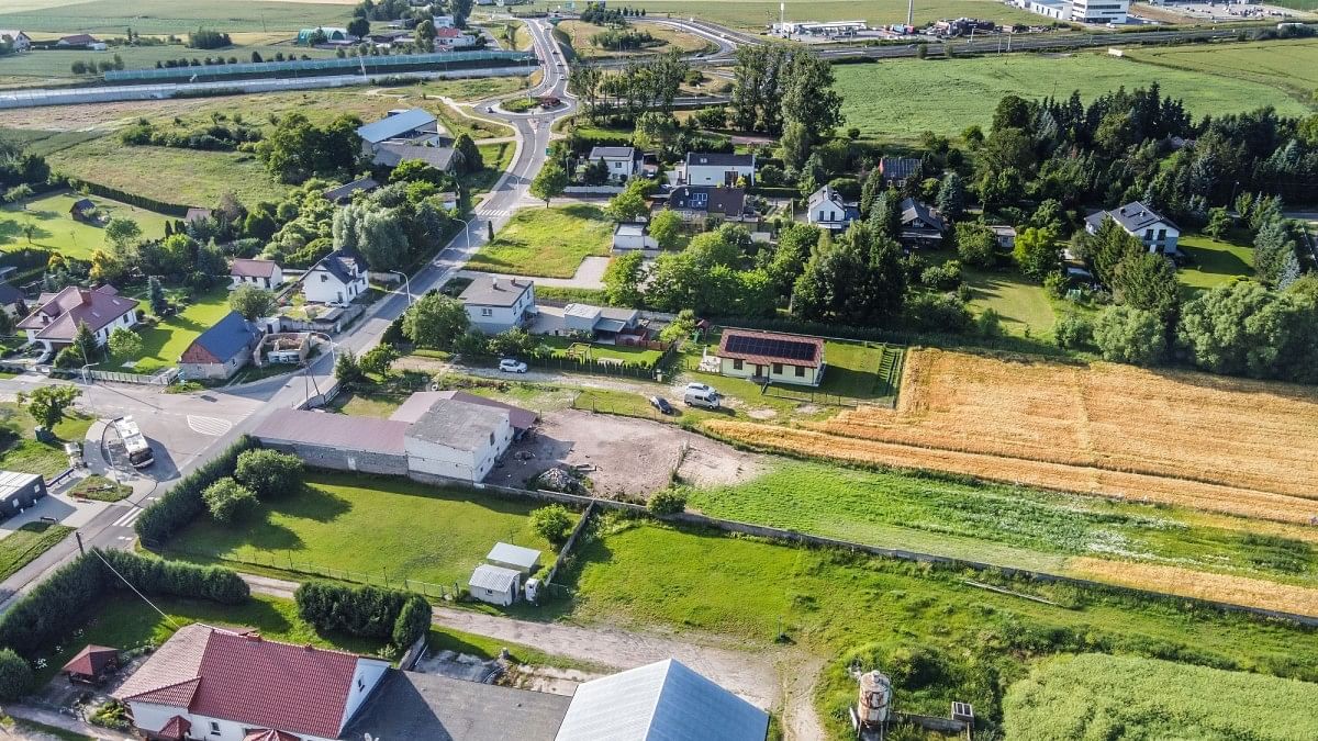 Działka  pokojowe na Sprzedaż