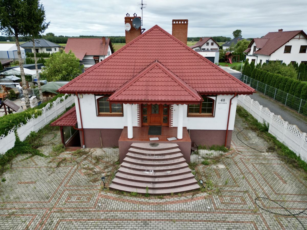 Dom 5 pokojowe na Sprzedaż
