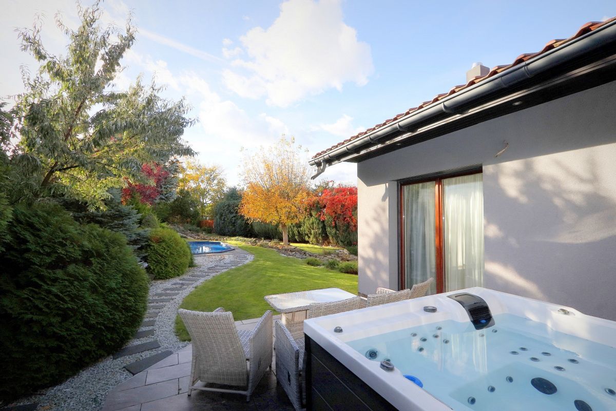 Dom 7 pokojowe na Sprzedaż