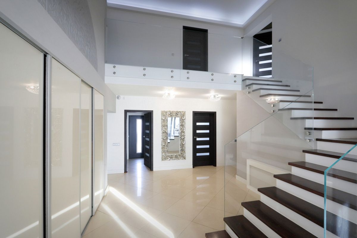 Dom 7 pokojowe na Sprzedaż