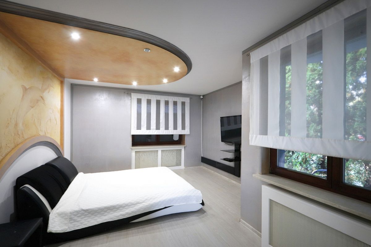 Dom 7 pokojowe na Sprzedaż