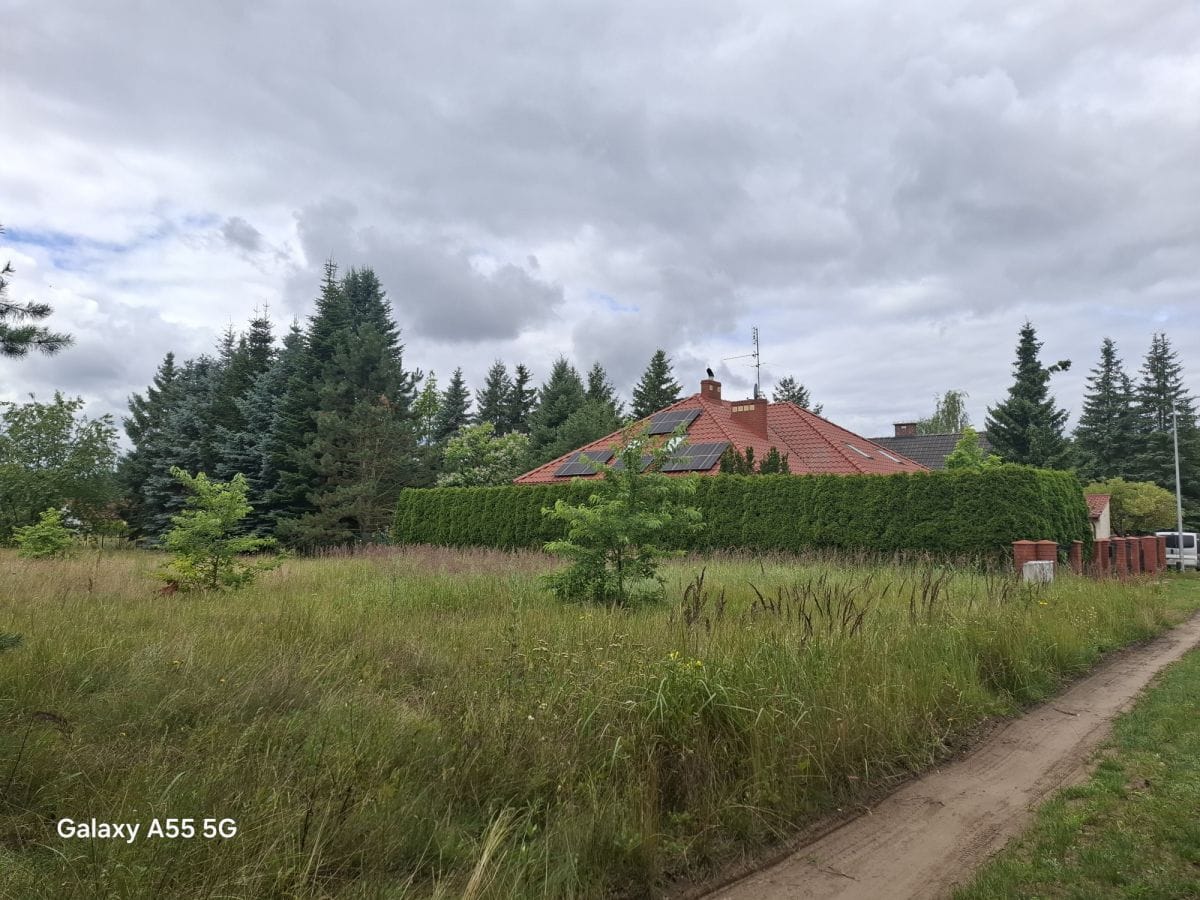 Działka  pokojowe na Sprzedaż