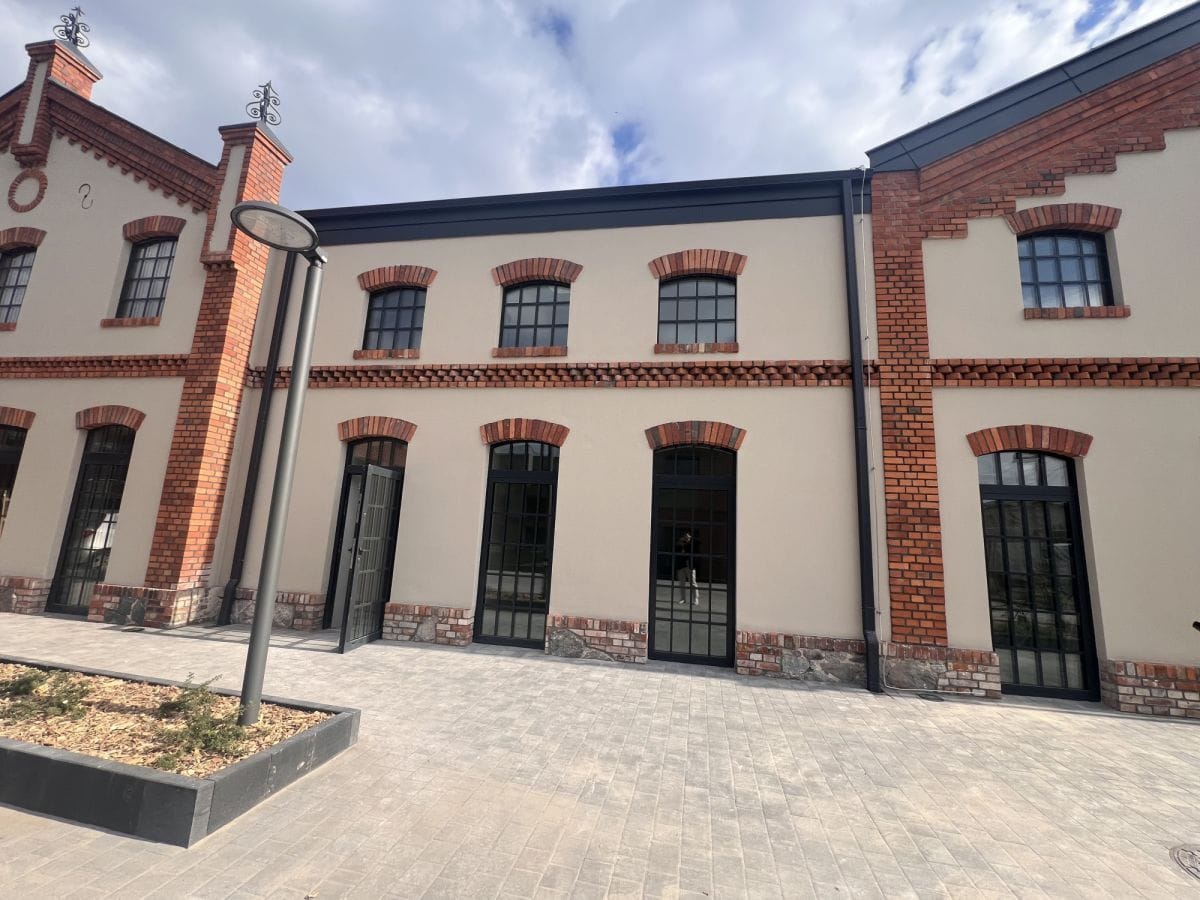 Lokal użytkowy  pokojowe na Wynajem