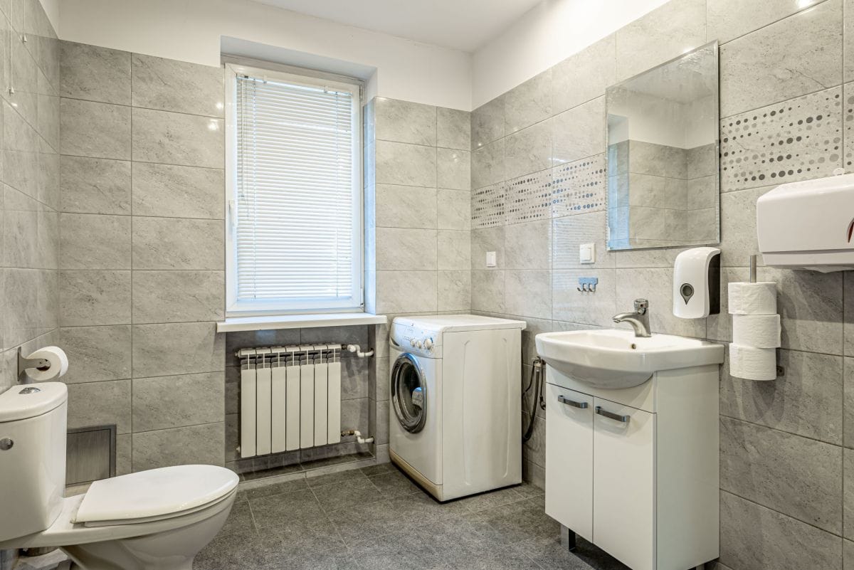 Dom 6 pokojowe na Sprzedaż