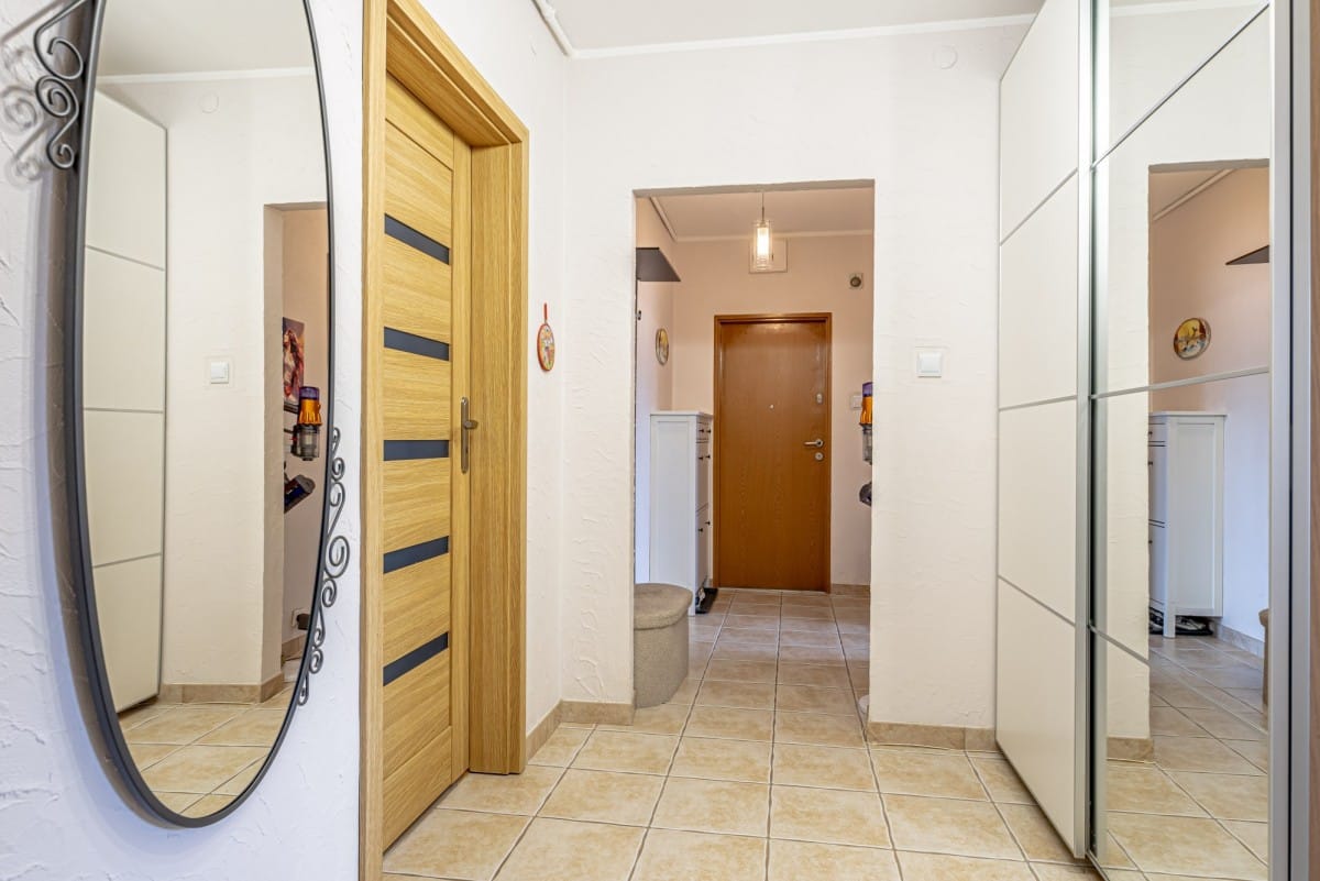 Mieszkanie 3 pokojowe na Sprzedaż