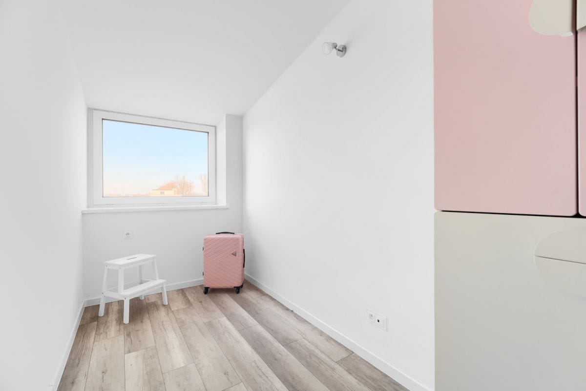 Dom 4 pokojowe na Sprzedaż