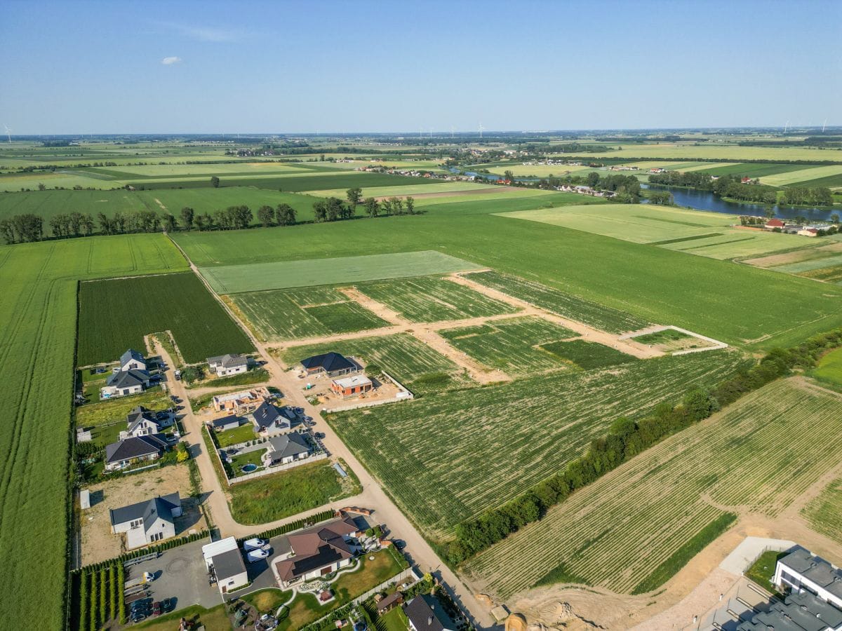 Działka  pokojowe na Sprzedaż